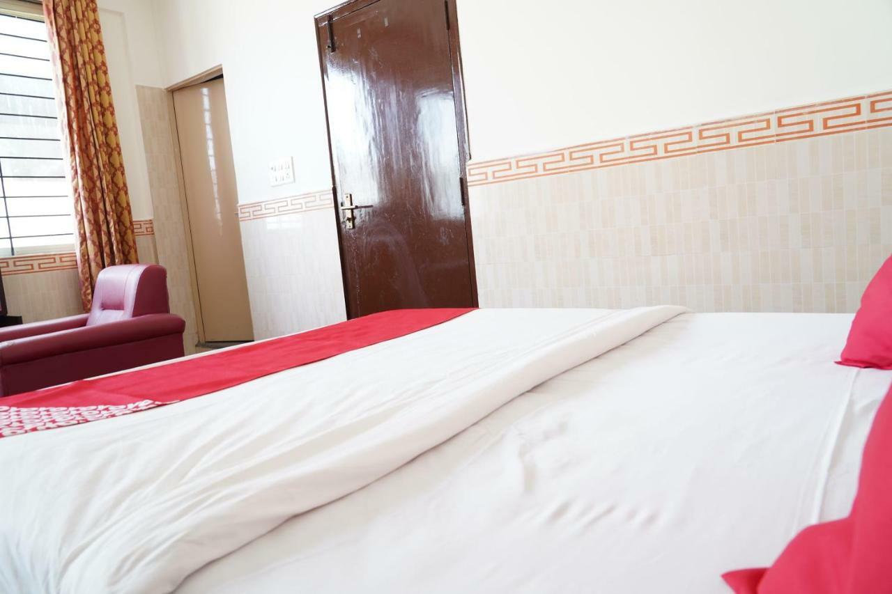 Hotel Oyo 41938 Tibet Bangalore